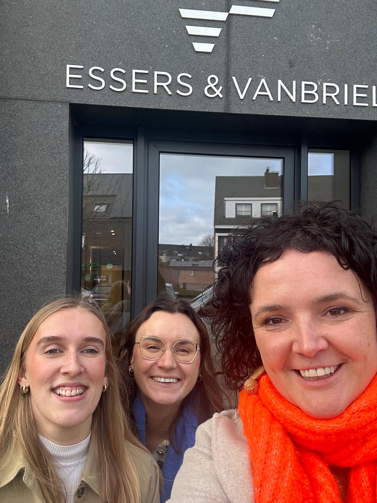 ervaren marketeers bij Essers en Vanbriel voor in-house marketingsupport YES communicatie
